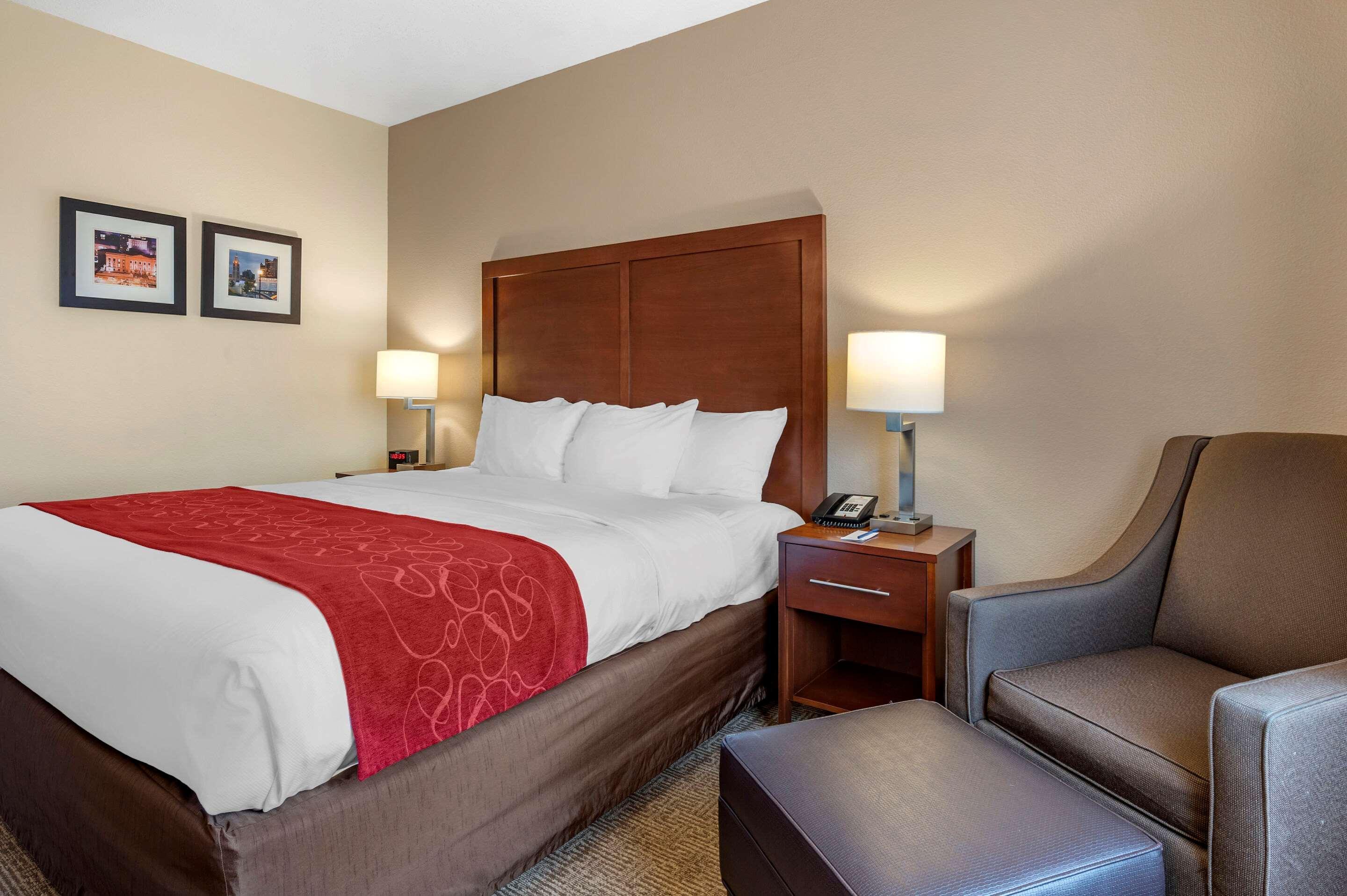 Comfort Suites Columbus West - Hilliard Eksteriør billede