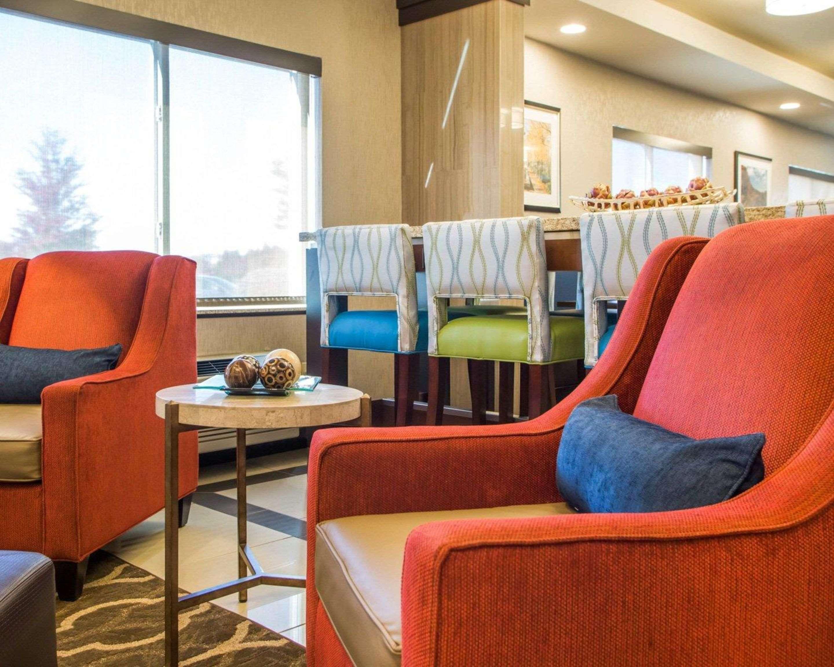 Comfort Suites Columbus West - Hilliard Eksteriør billede