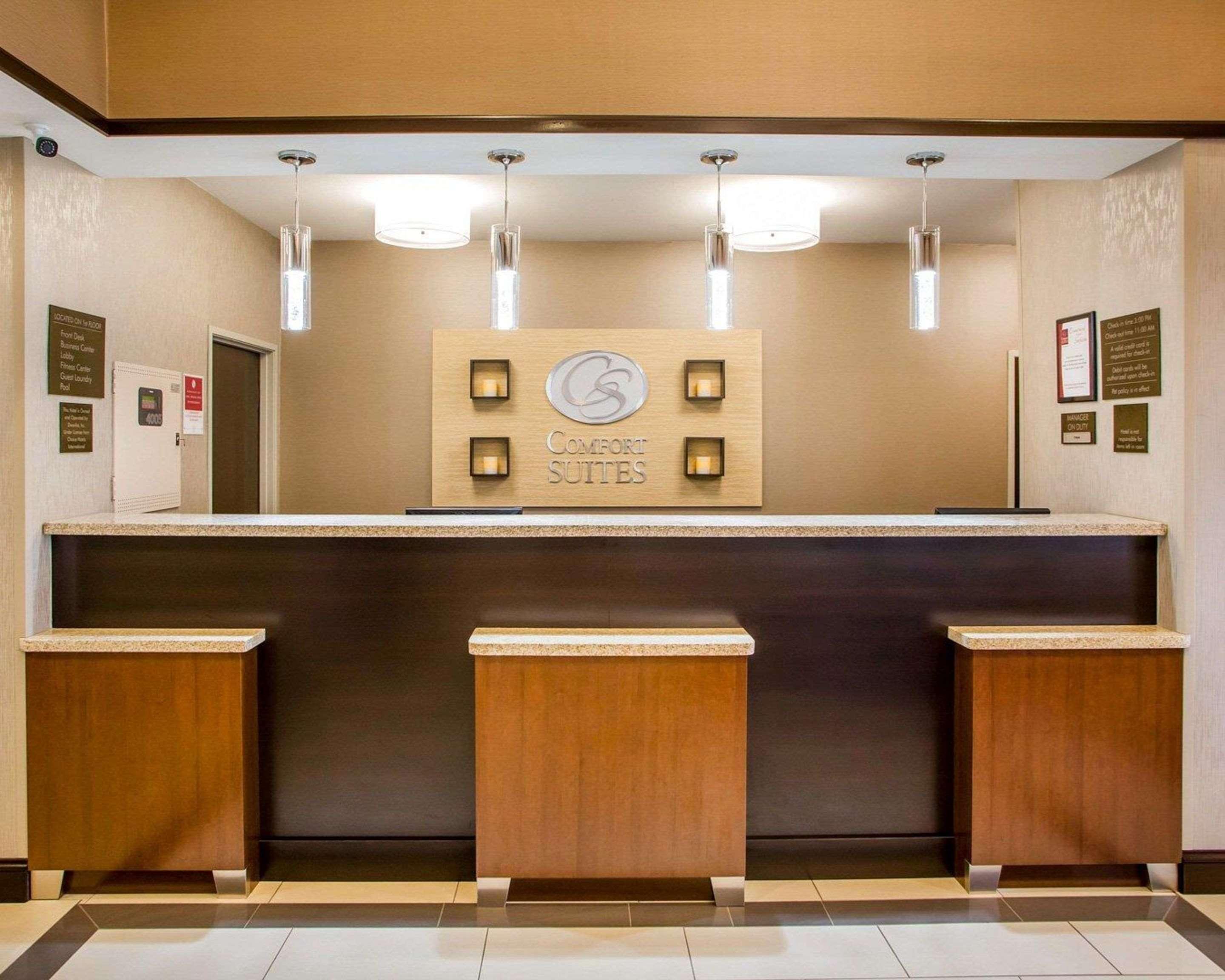 Comfort Suites Columbus West - Hilliard Eksteriør billede