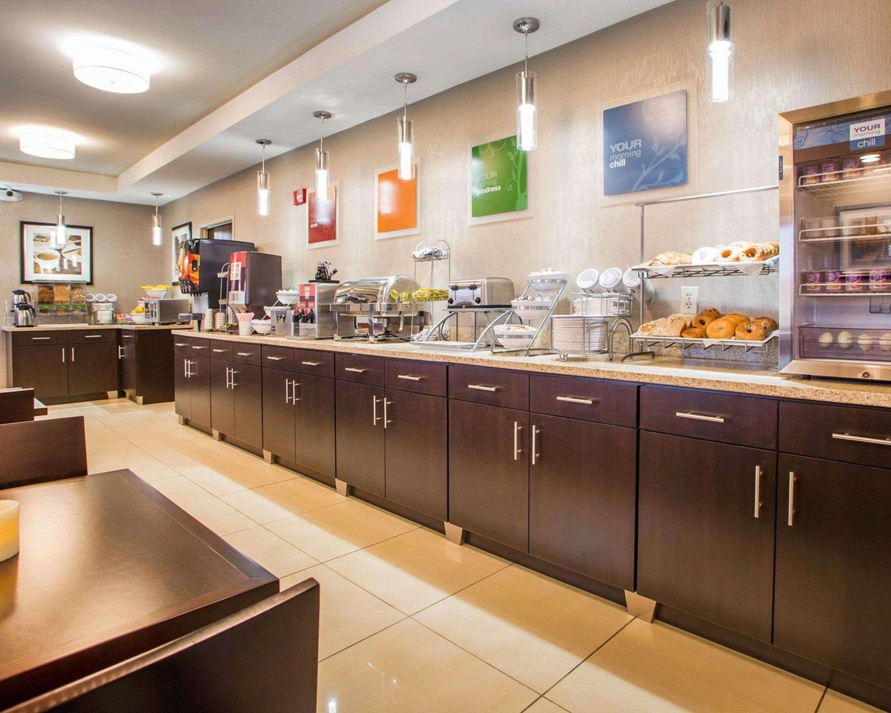 Comfort Suites Columbus West - Hilliard Eksteriør billede