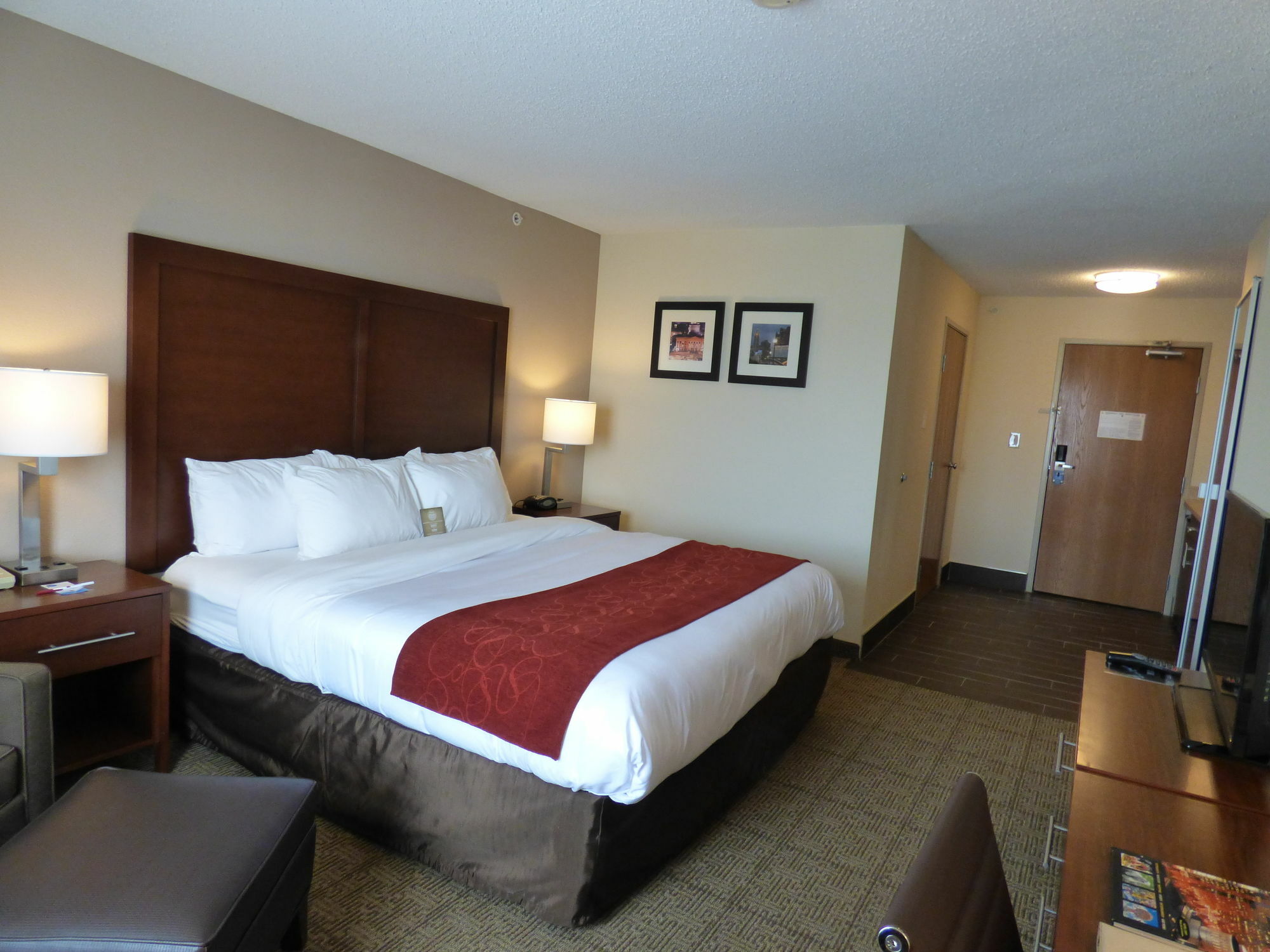 Comfort Suites Columbus West - Hilliard Eksteriør billede