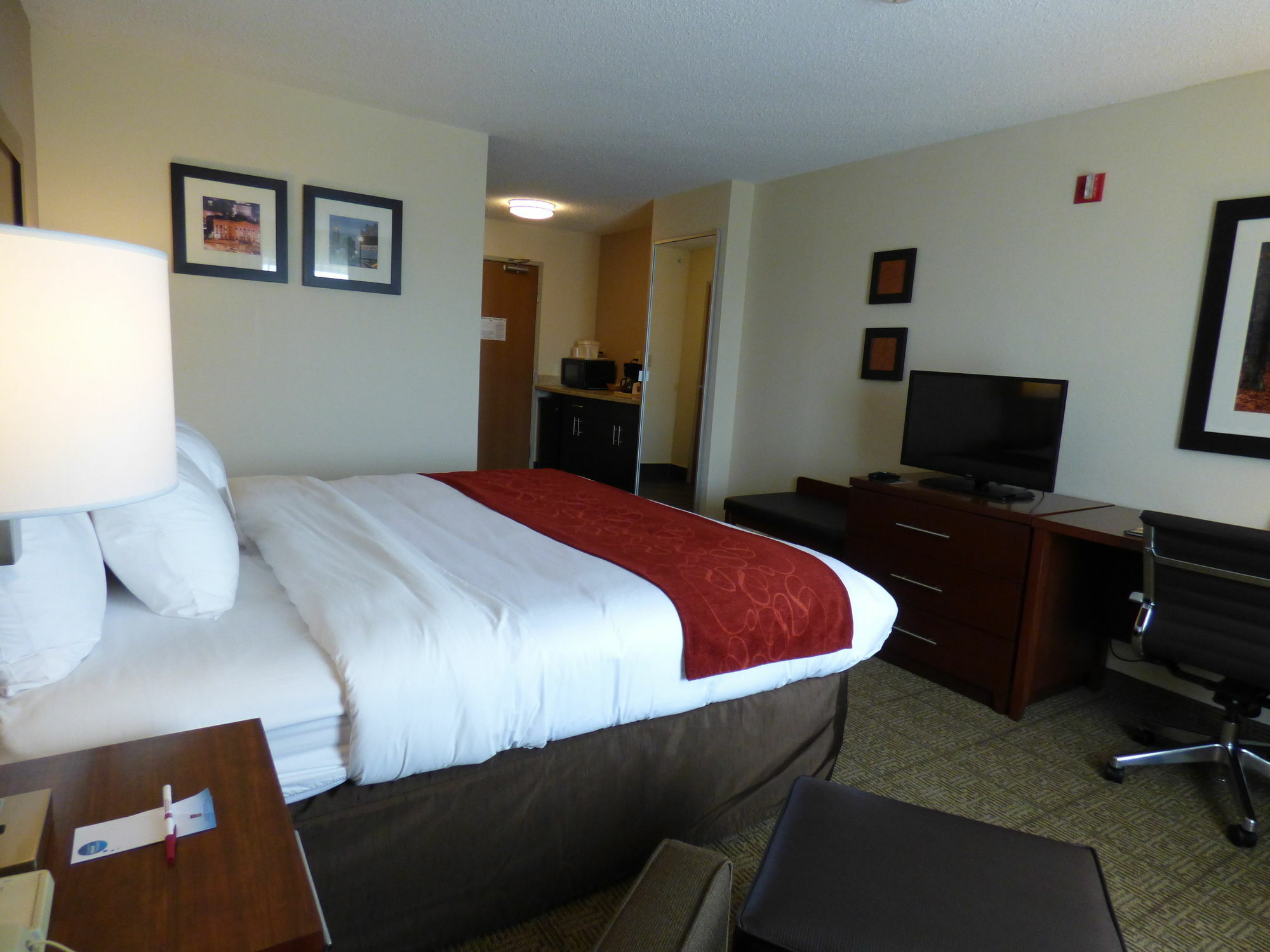 Comfort Suites Columbus West - Hilliard Eksteriør billede